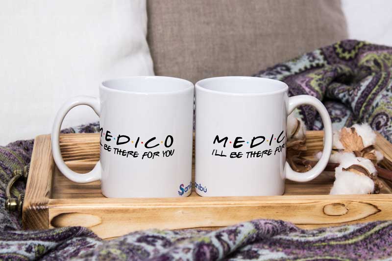 Taza Friends Médico