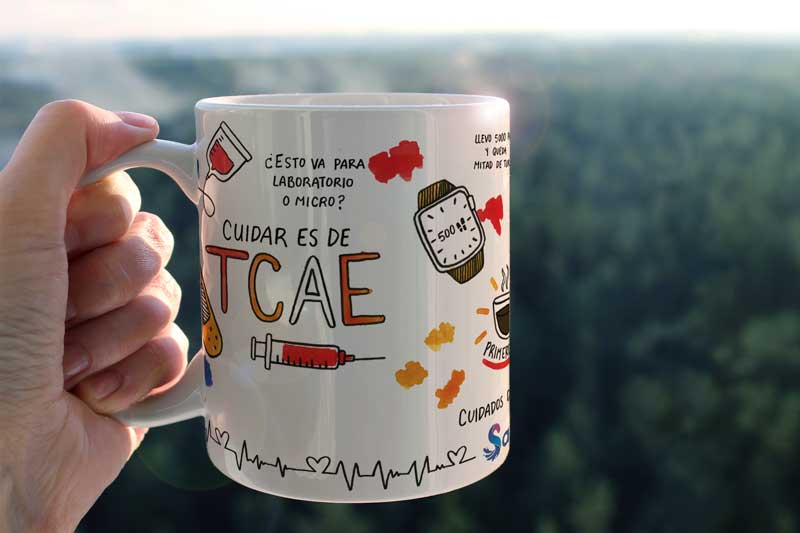 Taza Cuidar es de TCAE